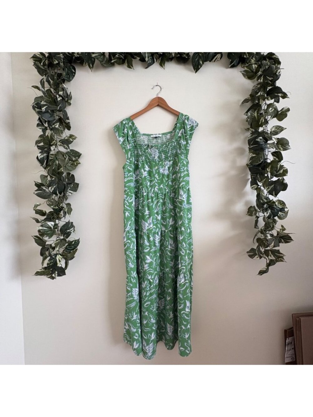Michelle McDowell Ellis Sleeveless Square Neck Midi Dress Floral Green Size M